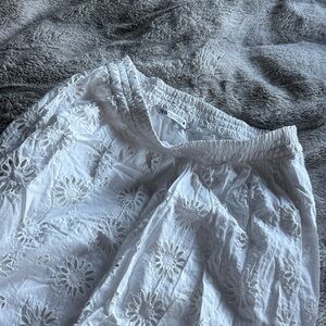 Zara White Textured Skirt